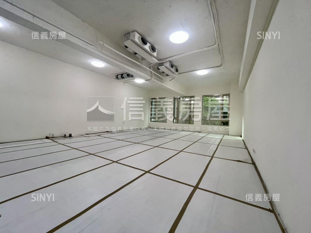信義安和綠蔭２Ｆ店辦房屋室內格局與周邊環境