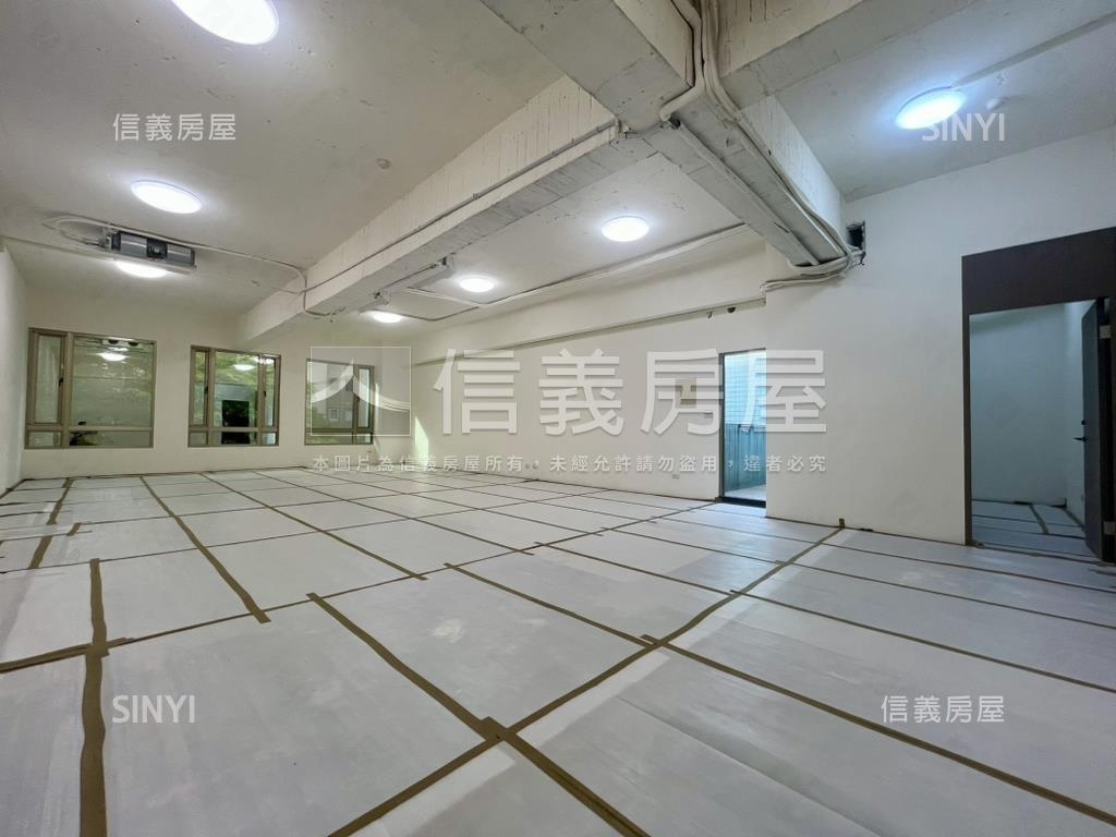 信義安和綠蔭２Ｆ店辦房屋室內格局與周邊環境