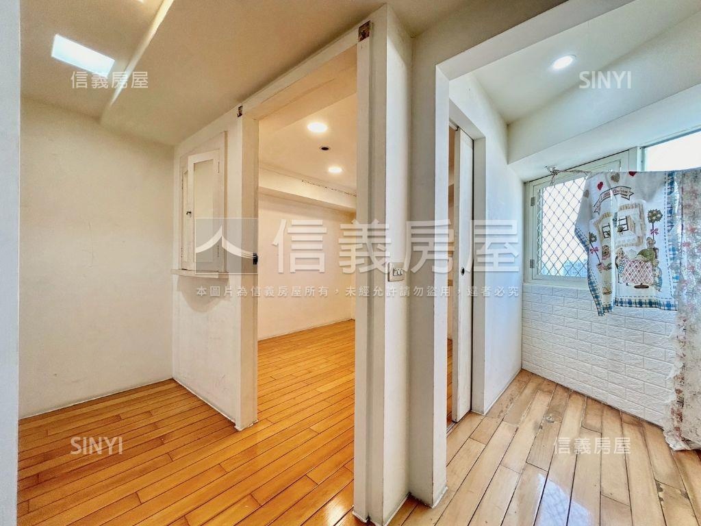 武陵中正樓中樓有車位房屋室內格局與周邊環境