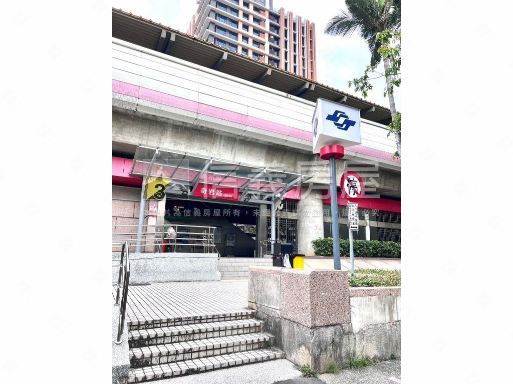 奇岩捷運四套房一樓房屋室內格局與周邊環境