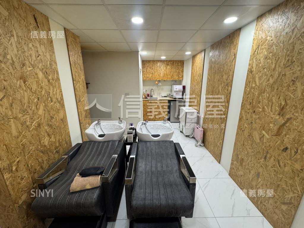 黎明路低總價黃金透店房屋室內格局與周邊環境