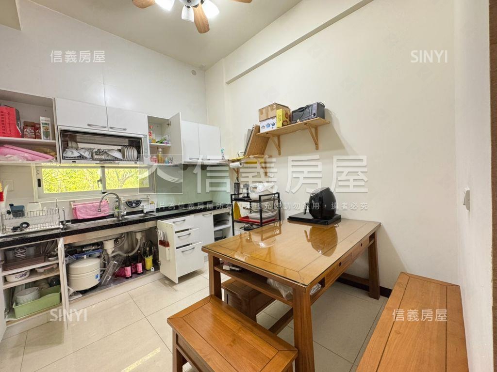 安定新吉電梯孝親別墅房屋室內格局與周邊環境