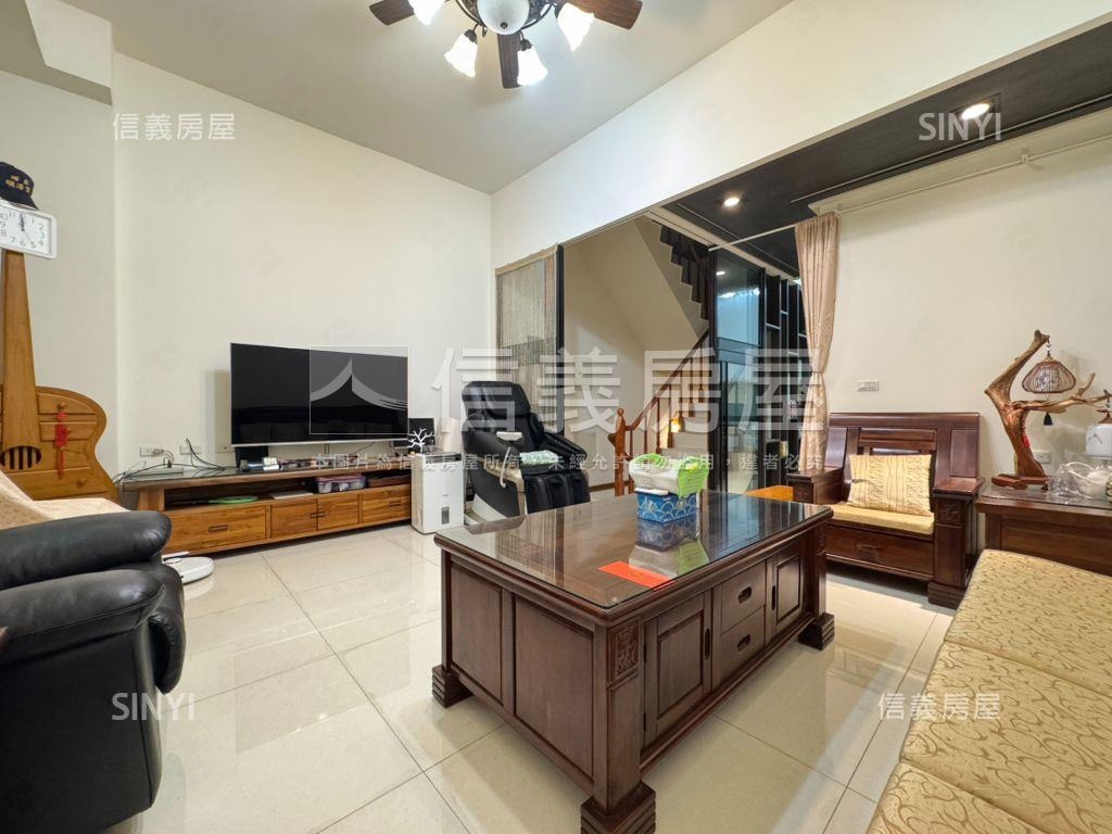 安定新吉電梯孝親別墅房屋室內格局與周邊環境