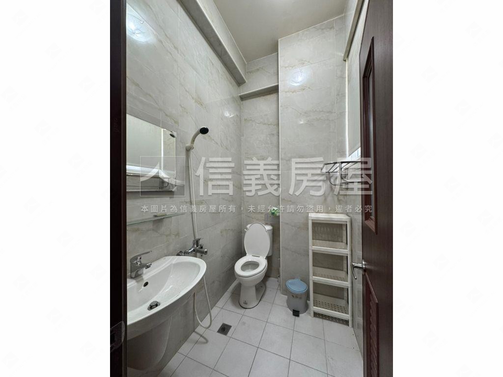 安定新吉電梯孝親別墅房屋室內格局與周邊環境