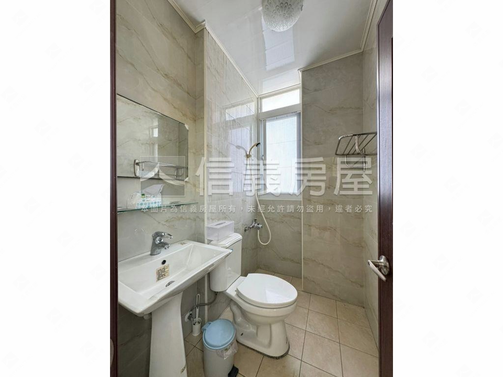 安定新吉電梯孝親別墅房屋室內格局與周邊環境