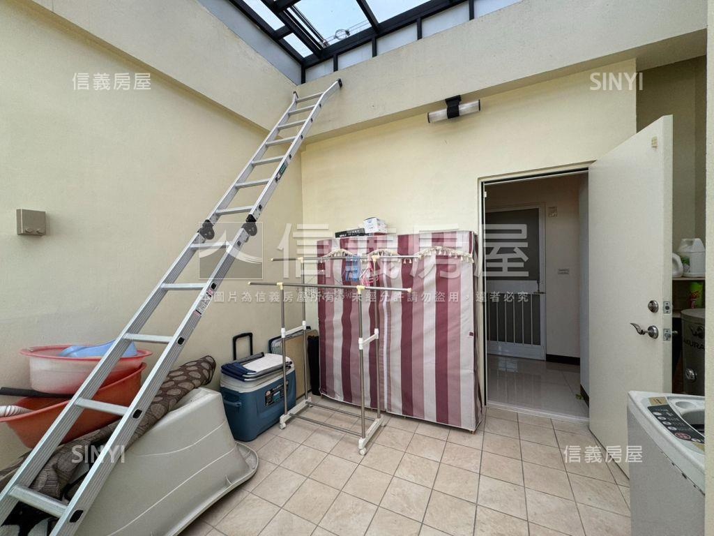 安定新吉電梯孝親別墅房屋室內格局與周邊環境