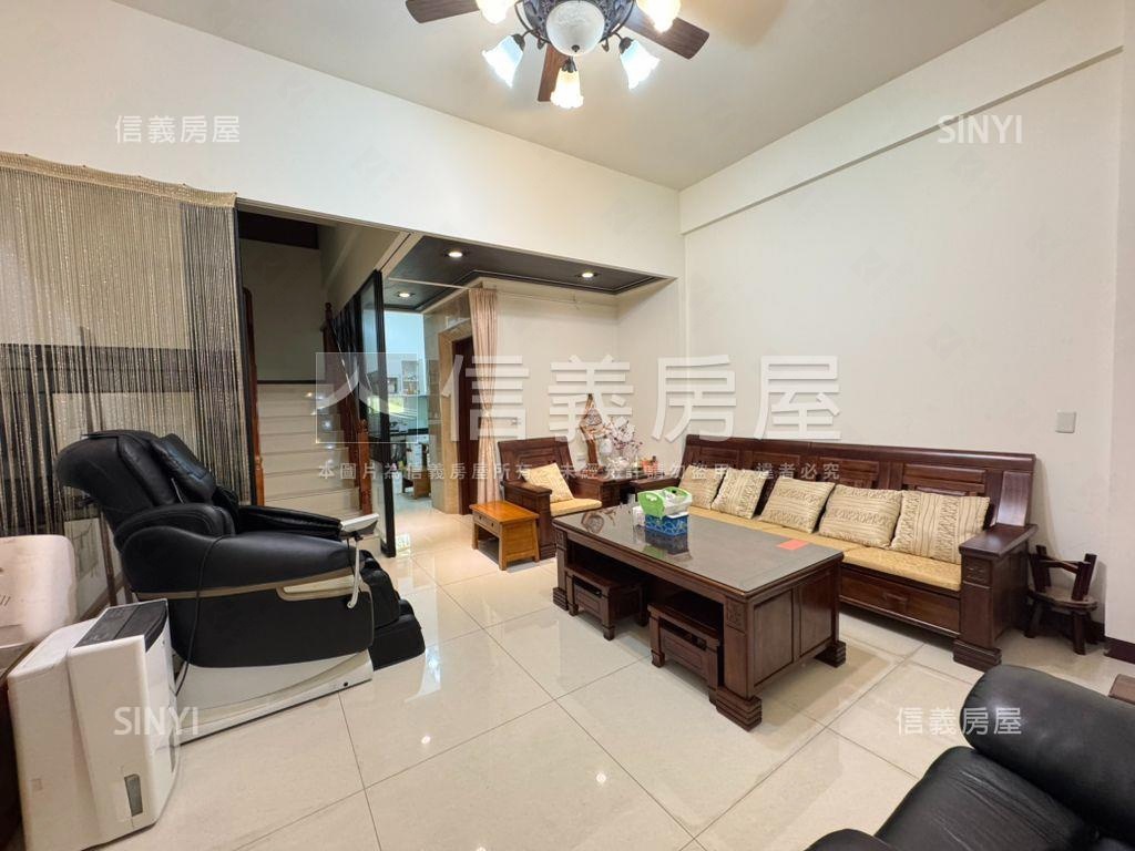 安定新吉電梯孝親別墅房屋室內格局與周邊環境