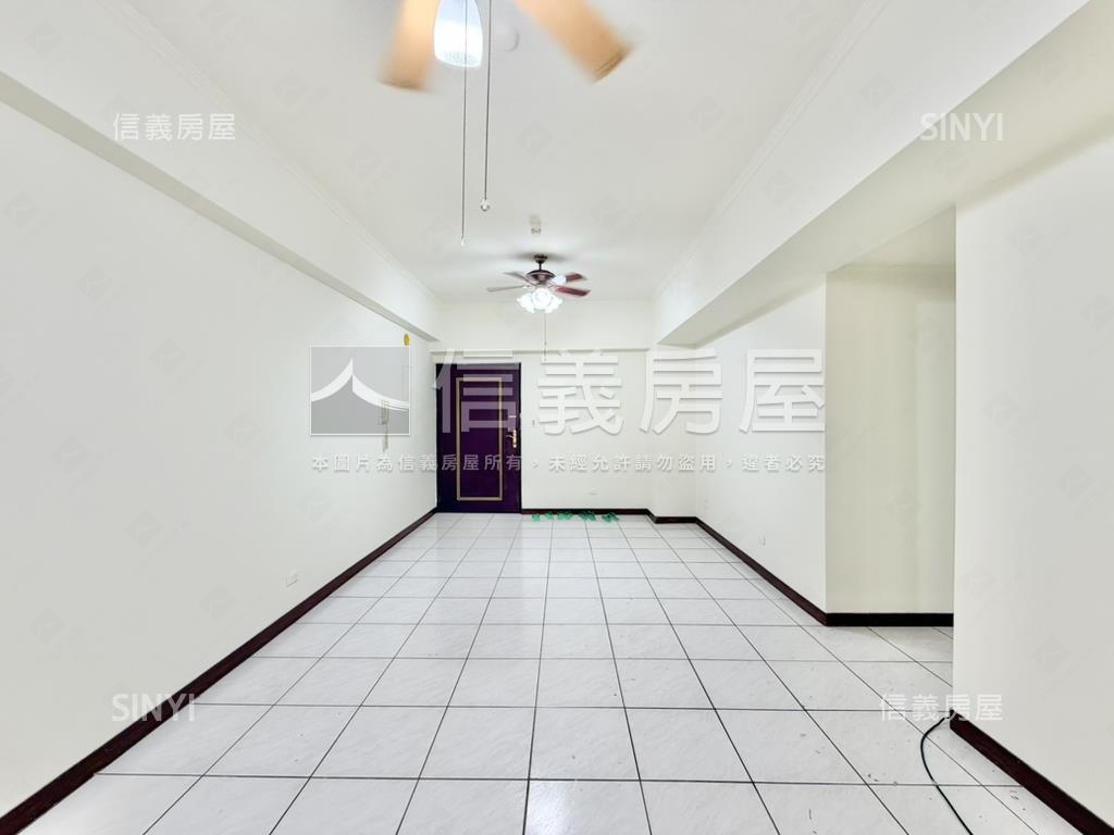 近海山哈佛名第三房車位房屋室內格局與周邊環境