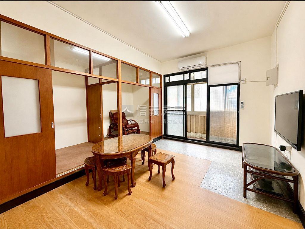 東園街稀有公寓三樓房屋室內格局與周邊環境