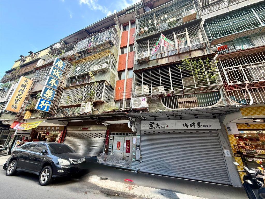 東園街稀有公寓三樓房屋室內格局與周邊環境