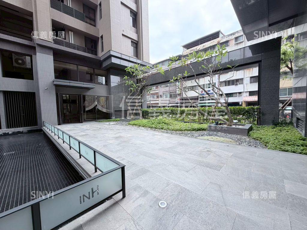 ＩＮＨ高樓景觀附平車房屋室內格局與周邊環境