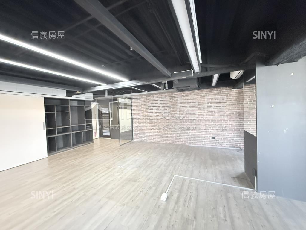 亞太雲端✦稀有小坪數戶別房屋室內格局與周邊環境