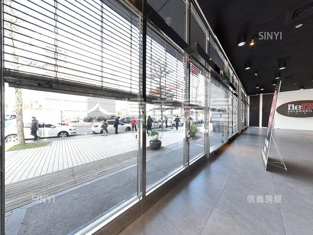 蘇黎世店面１３９房屋室內格局與周邊環境