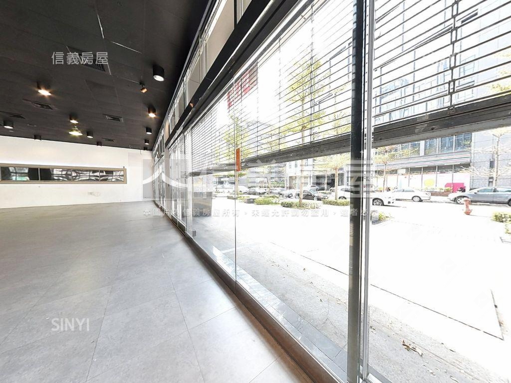 蘇黎世店面１３９房屋室內格局與周邊環境