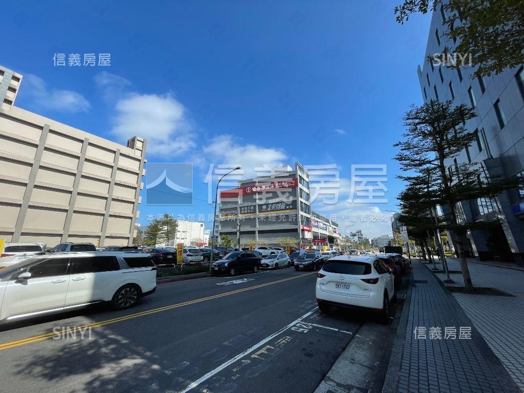蘇黎世店面１３９房屋室內格局與周邊環境
