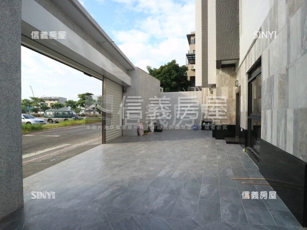 首富精品角窗四車墅房屋室內格局與周邊環境