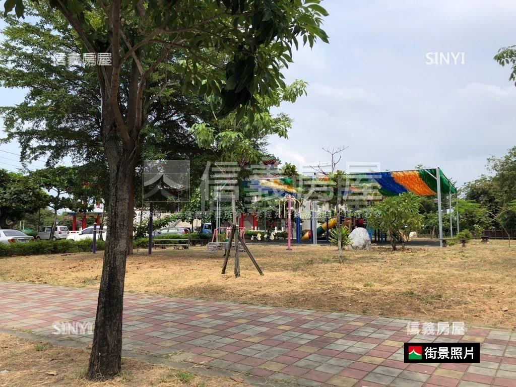 首富精品角窗四車墅房屋室內格局與周邊環境
