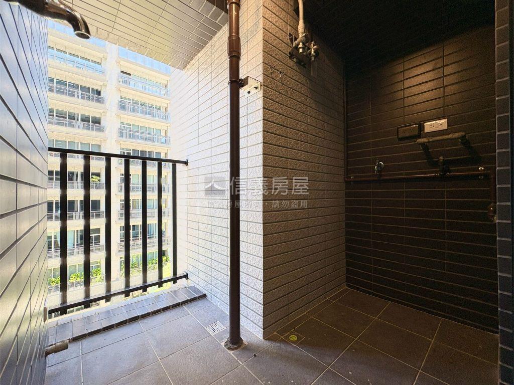 首購！海研Ａ３雙捷２房房屋室內格局與周邊環境