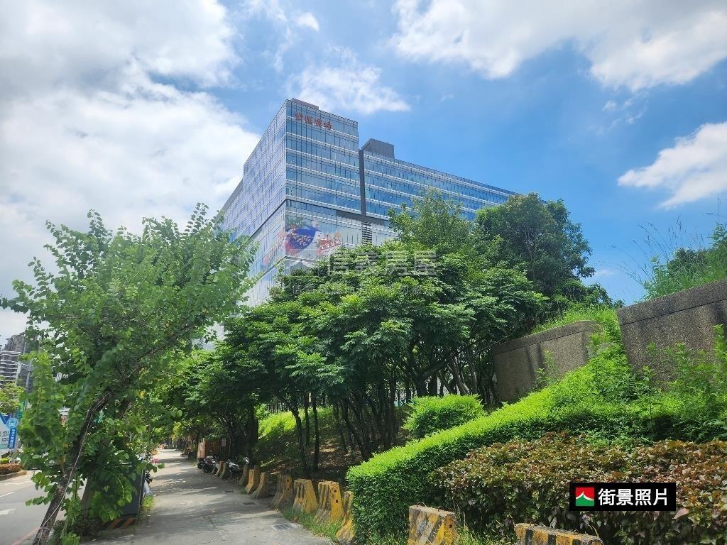 首購！海研Ａ３雙捷２房房屋室內格局與周邊環境