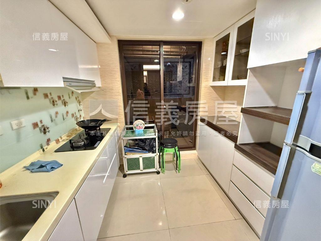 專任。合雄帝璟２房美宅房屋室內格局與周邊環境