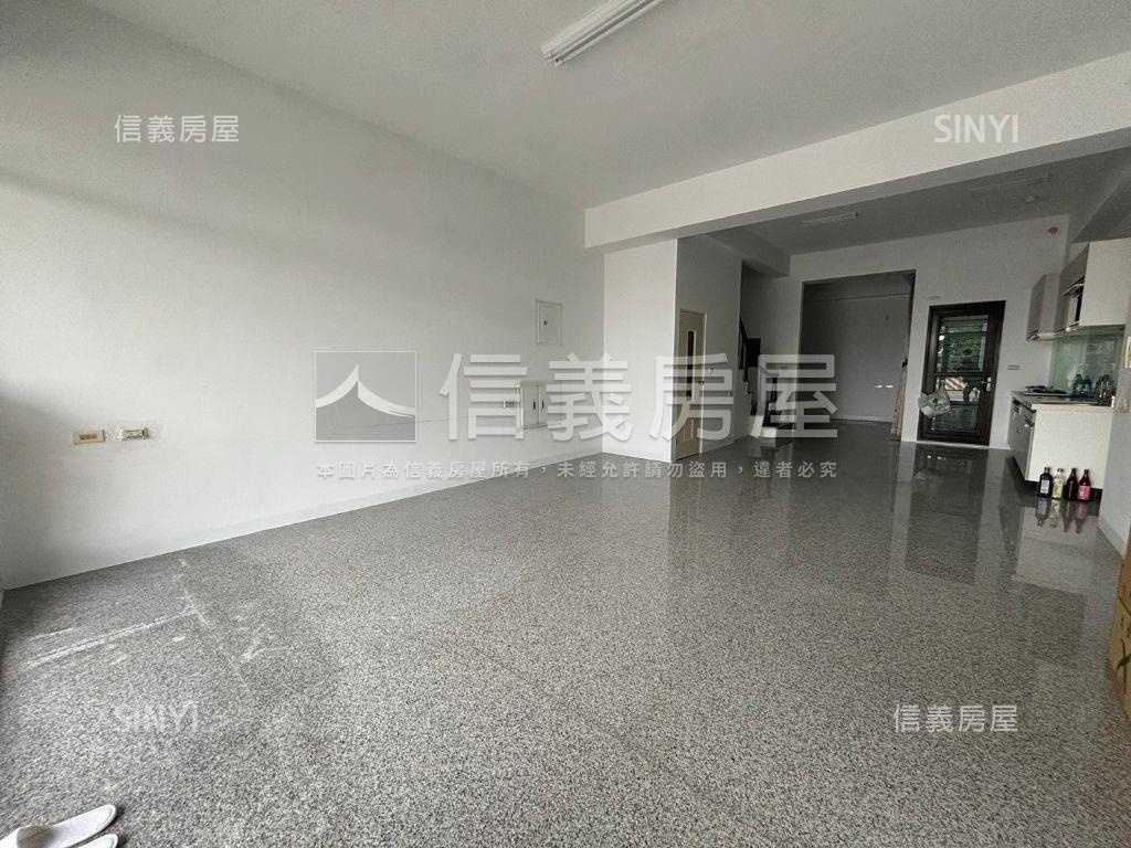 近長安國小獨院別墅房屋室內格局與周邊環境