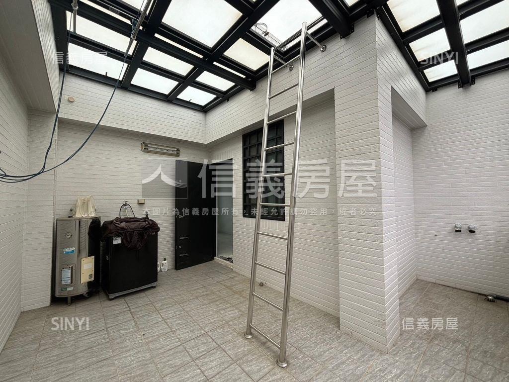 近長安國小獨院別墅房屋室內格局與周邊環境