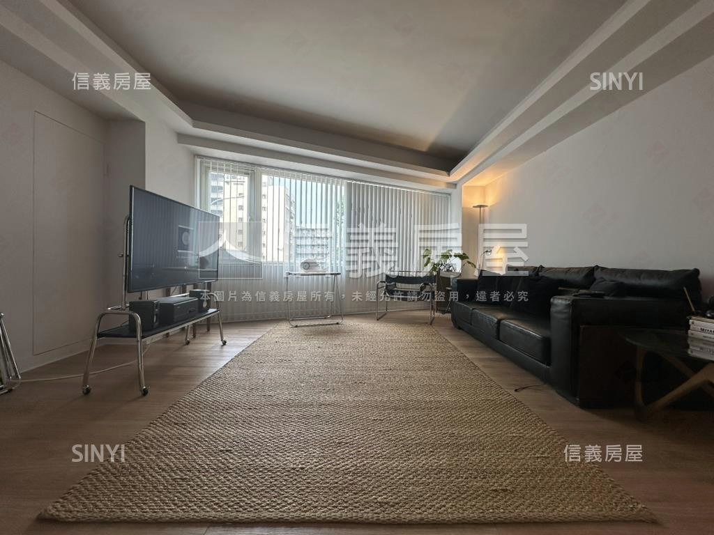 捷運公園電梯三房房屋室內格局與周邊環境