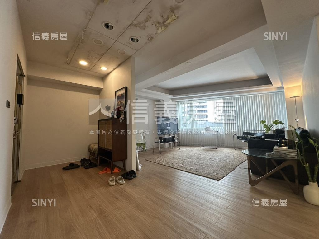 捷運公園電梯三房房屋室內格局與周邊環境