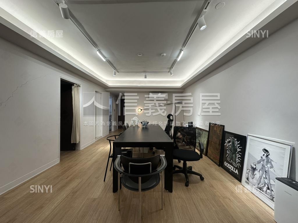 捷運公園電梯三房房屋室內格局與周邊環境