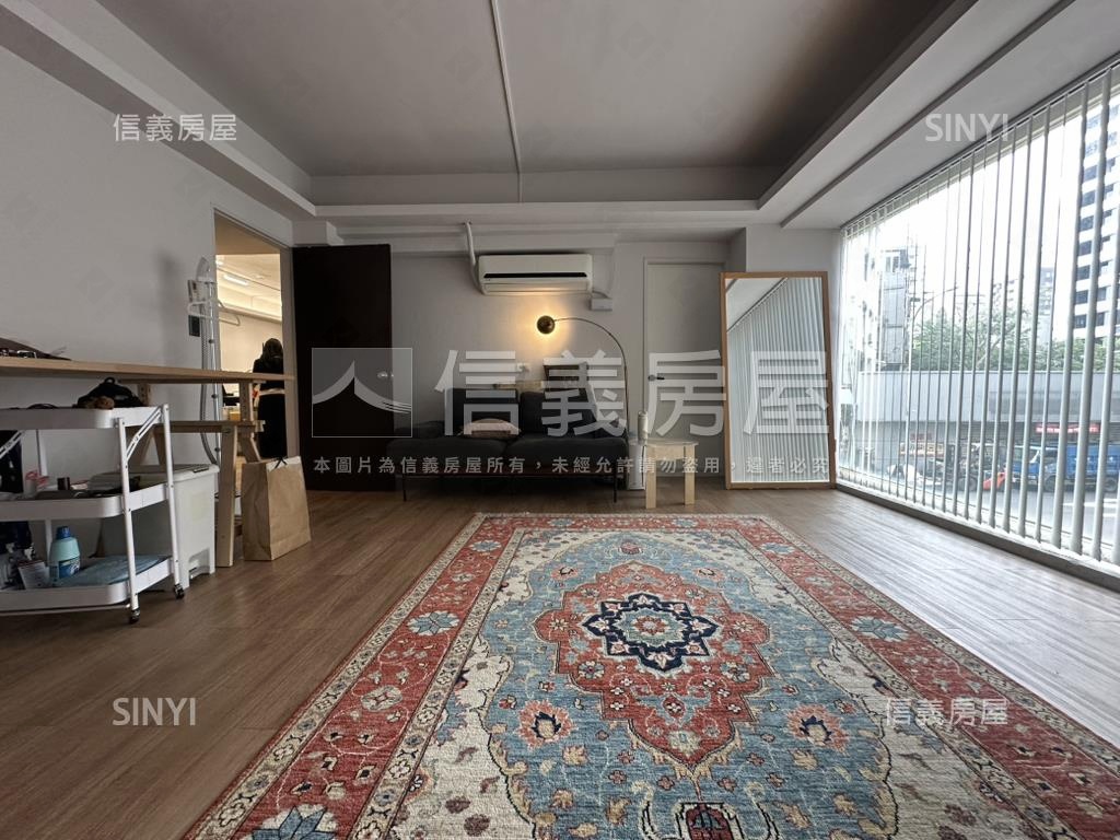 捷運公園電梯三房房屋室內格局與周邊環境