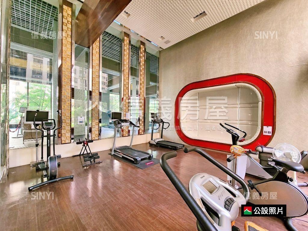 專任☆上城★美套房車位房屋室內格局與周邊環境