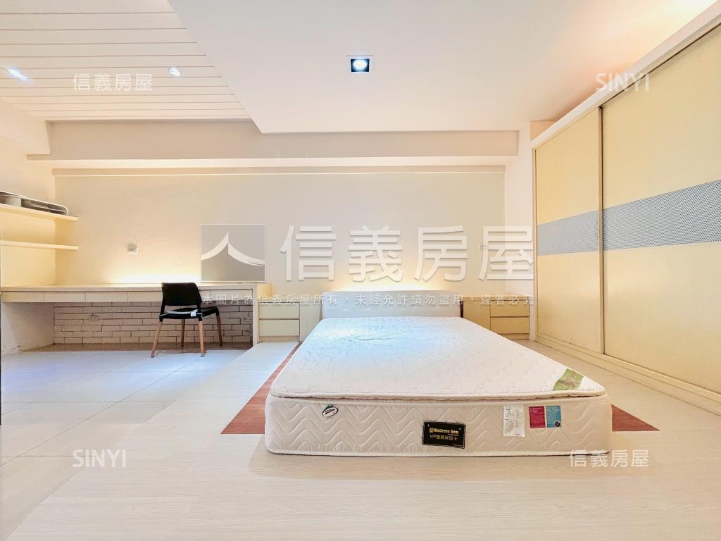 ☆上城★美兩房車位房屋室內格局與周邊環境