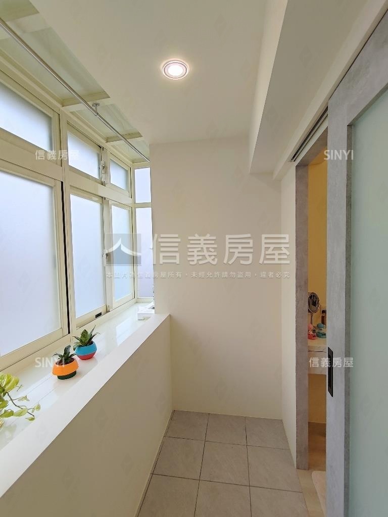 中山優質美裝潢兩房房屋室內格局與周邊環境