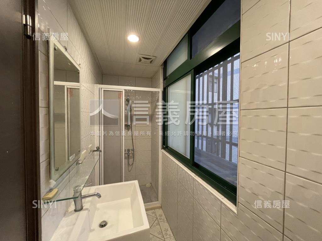 ［雙捷運］大坪林邊間美寓房屋室內格局與周邊環境