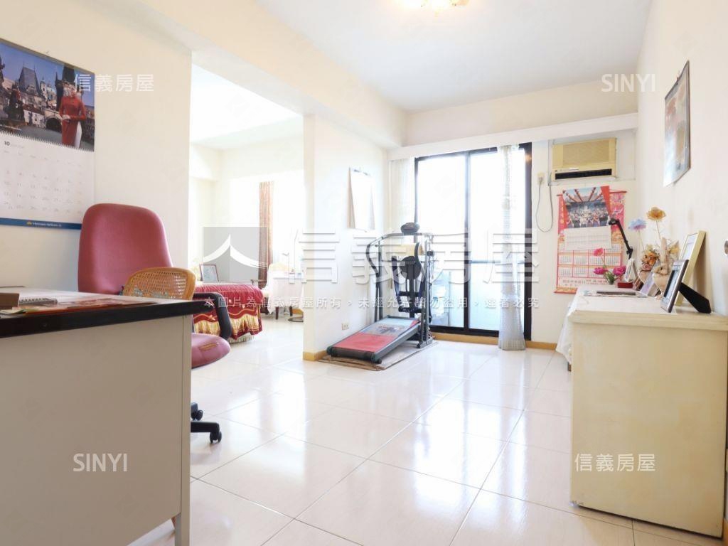 精緻高樓美景四房房屋室內格局與周邊環境
