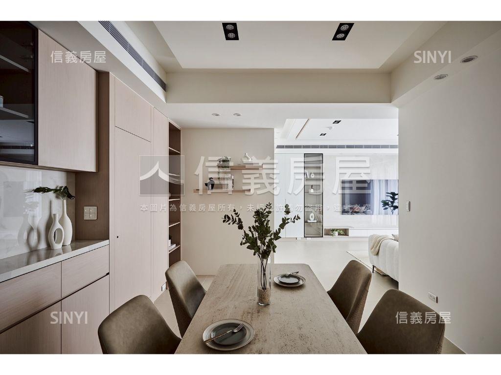 馥御美景觀附坡道平面車位房屋室內格局與周邊環境