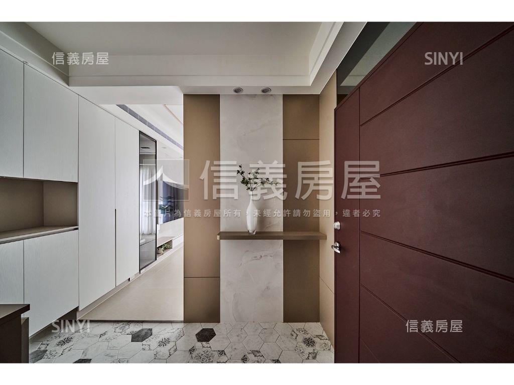 馥御美景觀附坡道平面車位房屋室內格局與周邊環境