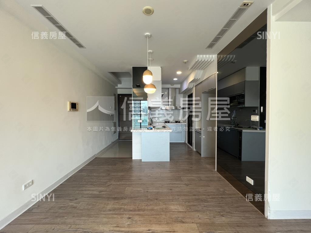 品ＣＡＳＡ三房平面車位房屋室內格局與周邊環境