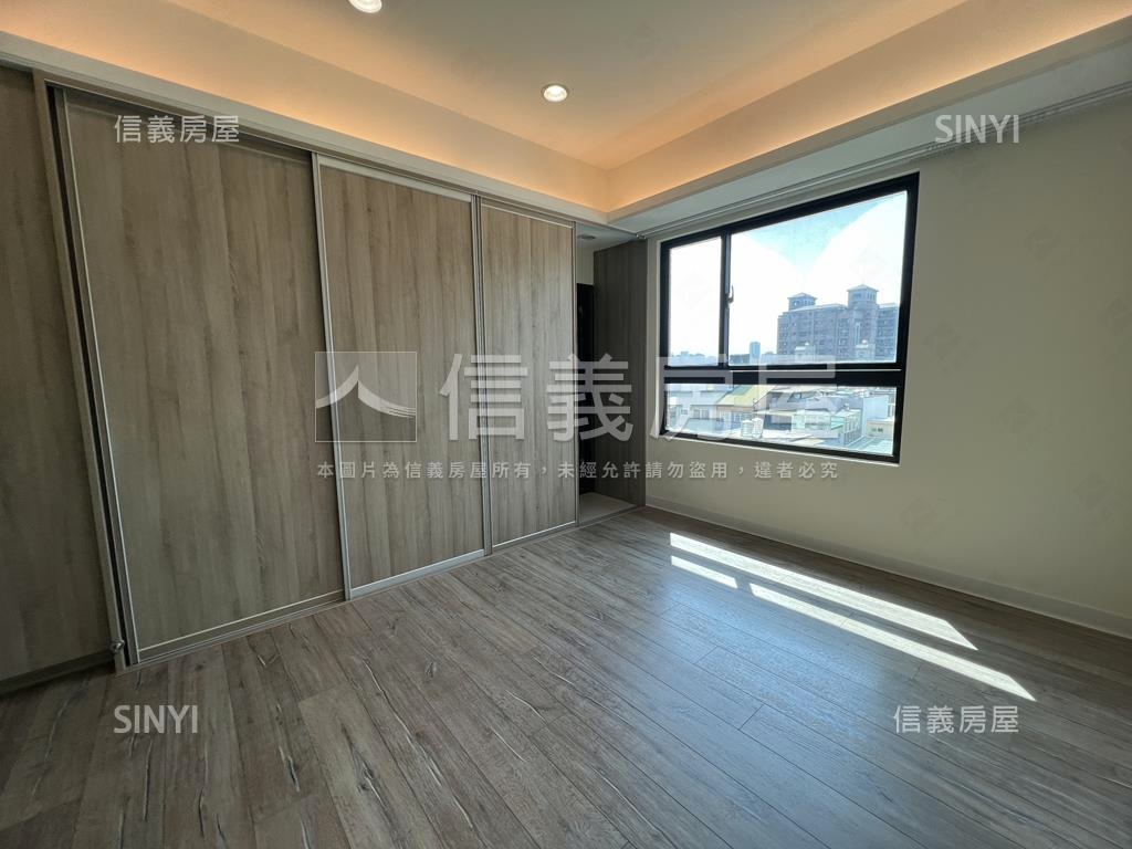 品ＣＡＳＡ三房平面車位房屋室內格局與周邊環境