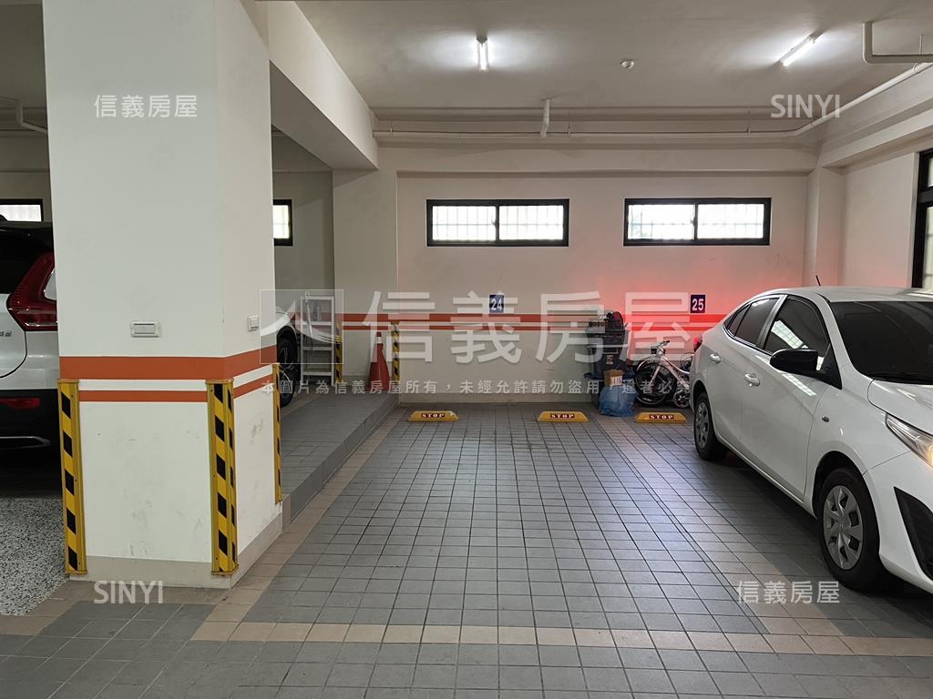 品ＣＡＳＡ三房平面車位房屋室內格局與周邊環境