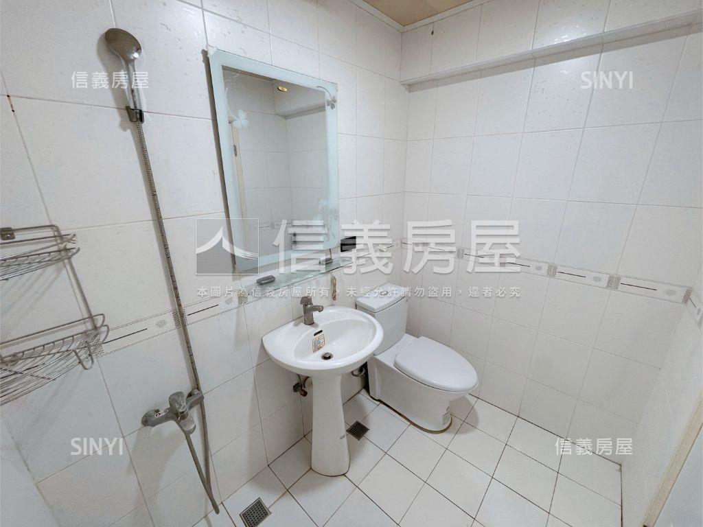 瑞豐夜市旁翻新公寓大空間房屋室內格局與周邊環境