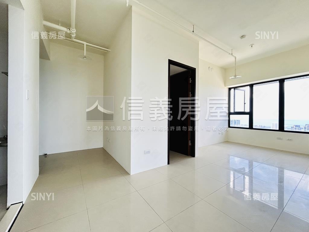 海洋都心頂樓美景房屋室內格局與周邊環境