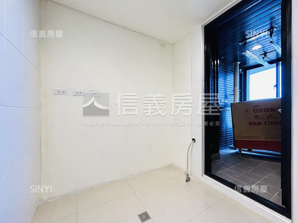 海洋都心頂樓美景房屋室內格局與周邊環境