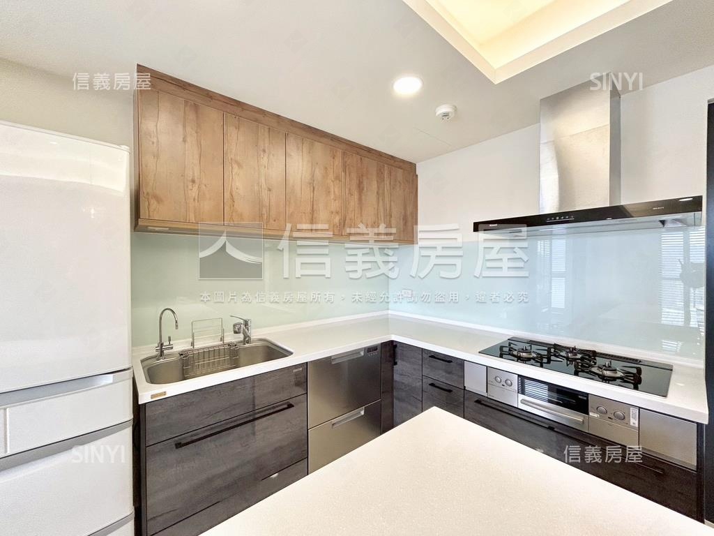 昌傑好好頂樓視野戶房屋室內格局與周邊環境