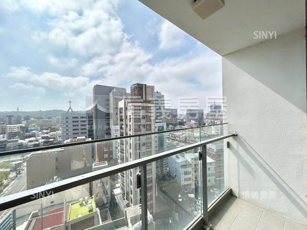 昌傑好好頂樓視野戶房屋室內格局與周邊環境