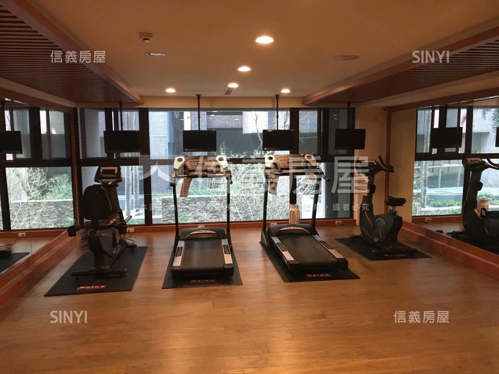 富堡晶樺高樓選美屋房屋室內格局與周邊環境