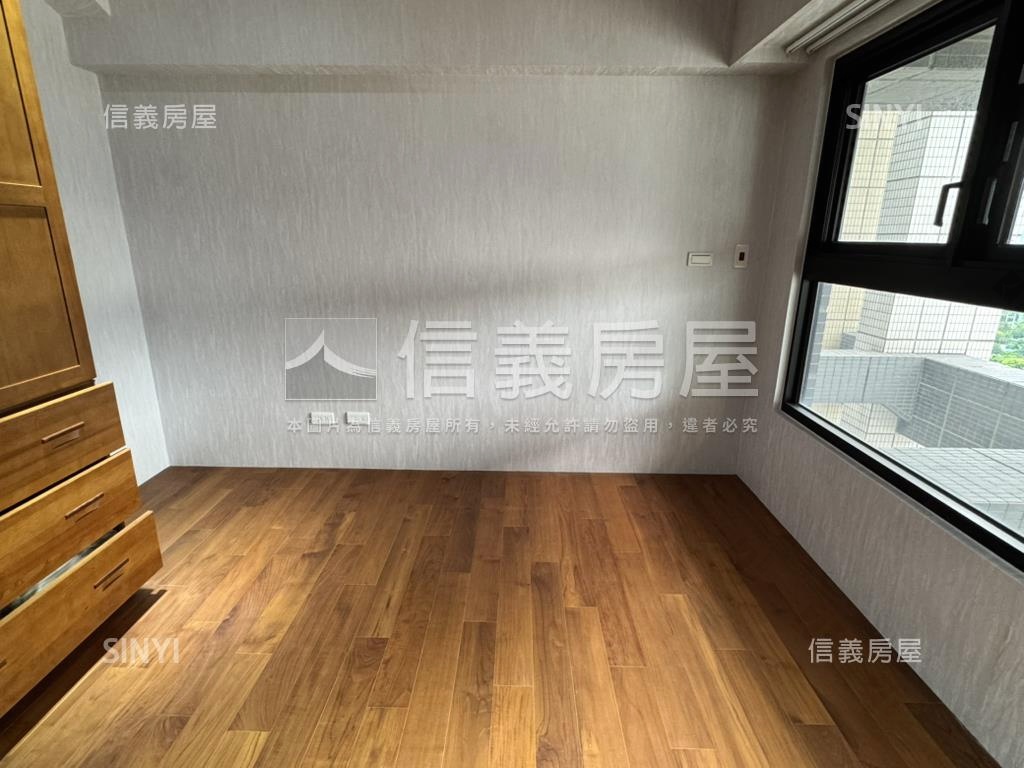捷運鋼骨美景宅房屋室內格局與周邊環境