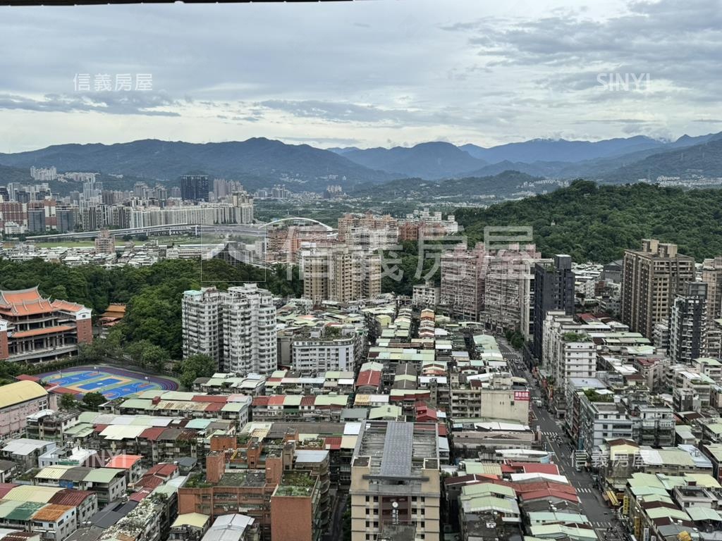 捷運鋼骨美景宅房屋室內格局與周邊環境
