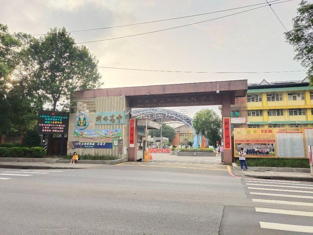 店長推薦㊣翠亨三房車位房屋室內格局與周邊環境