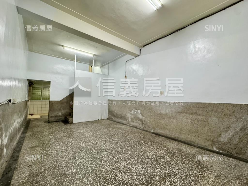 英明國中旁低總成家巷透房屋室內格局與周邊環境